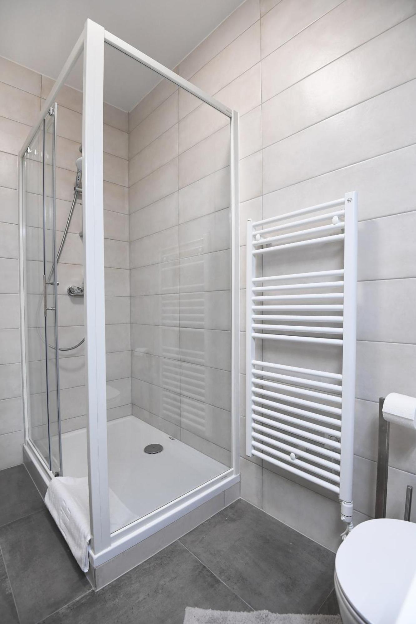 Ferienwohnung K&P - Zadar Luxurious Retreat - Brand New !! Exterior foto