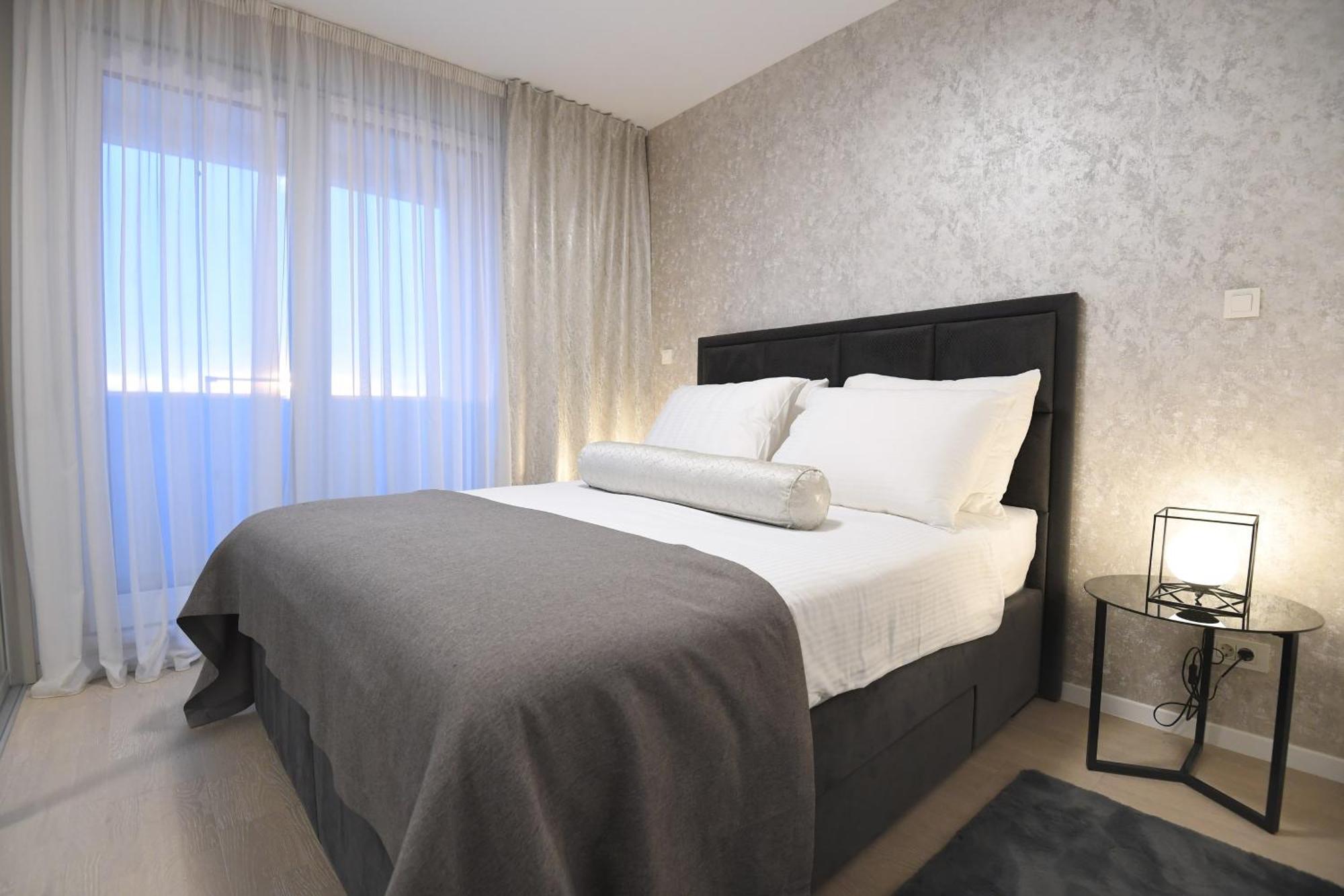 Ferienwohnung K&P - Zadar Luxurious Retreat - Brand New !! Exterior foto