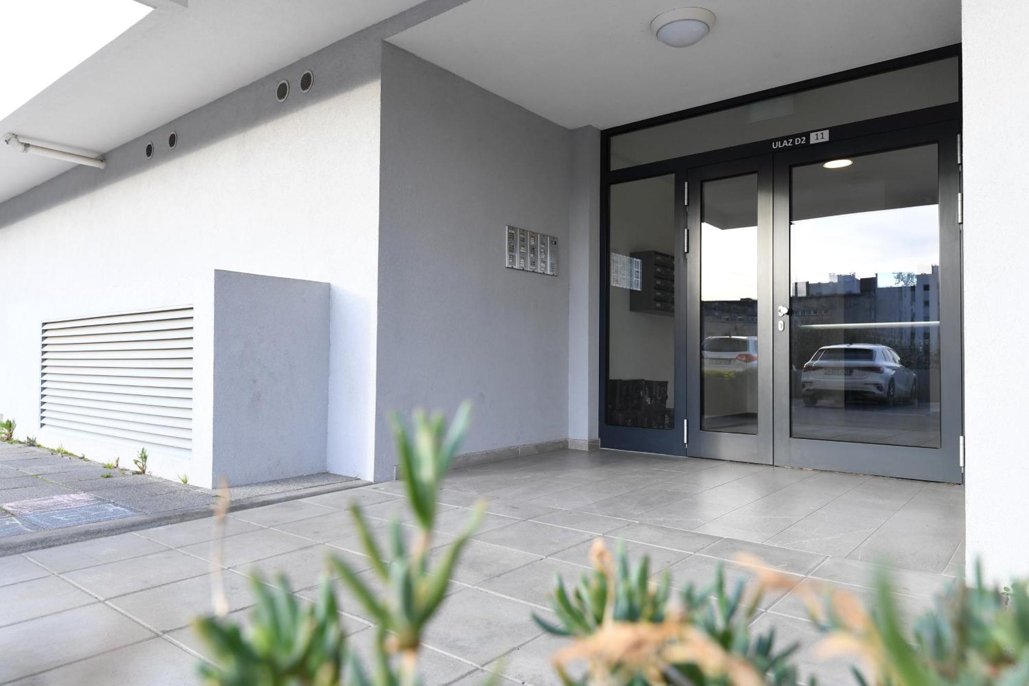 Ferienwohnung K&P - Zadar Luxurious Retreat - Brand New !! Exterior foto